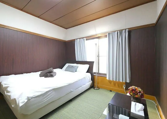 T Apartment In Kitashinjuku